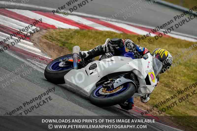 donington no limits trackday;donington park photographs;donington trackday photographs;no limits trackdays;peter wileman photography;trackday digital images;trackday photos